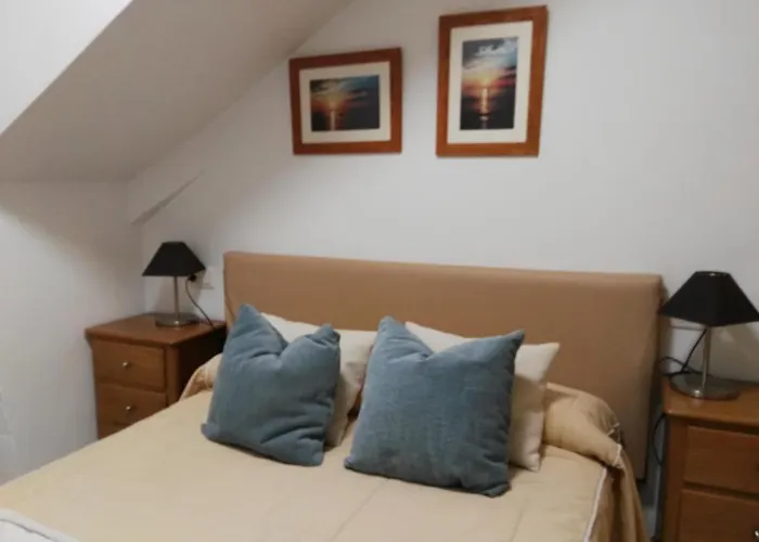 Appartement Aticos Con Terraza Vistas Urbanos 100 Playa *